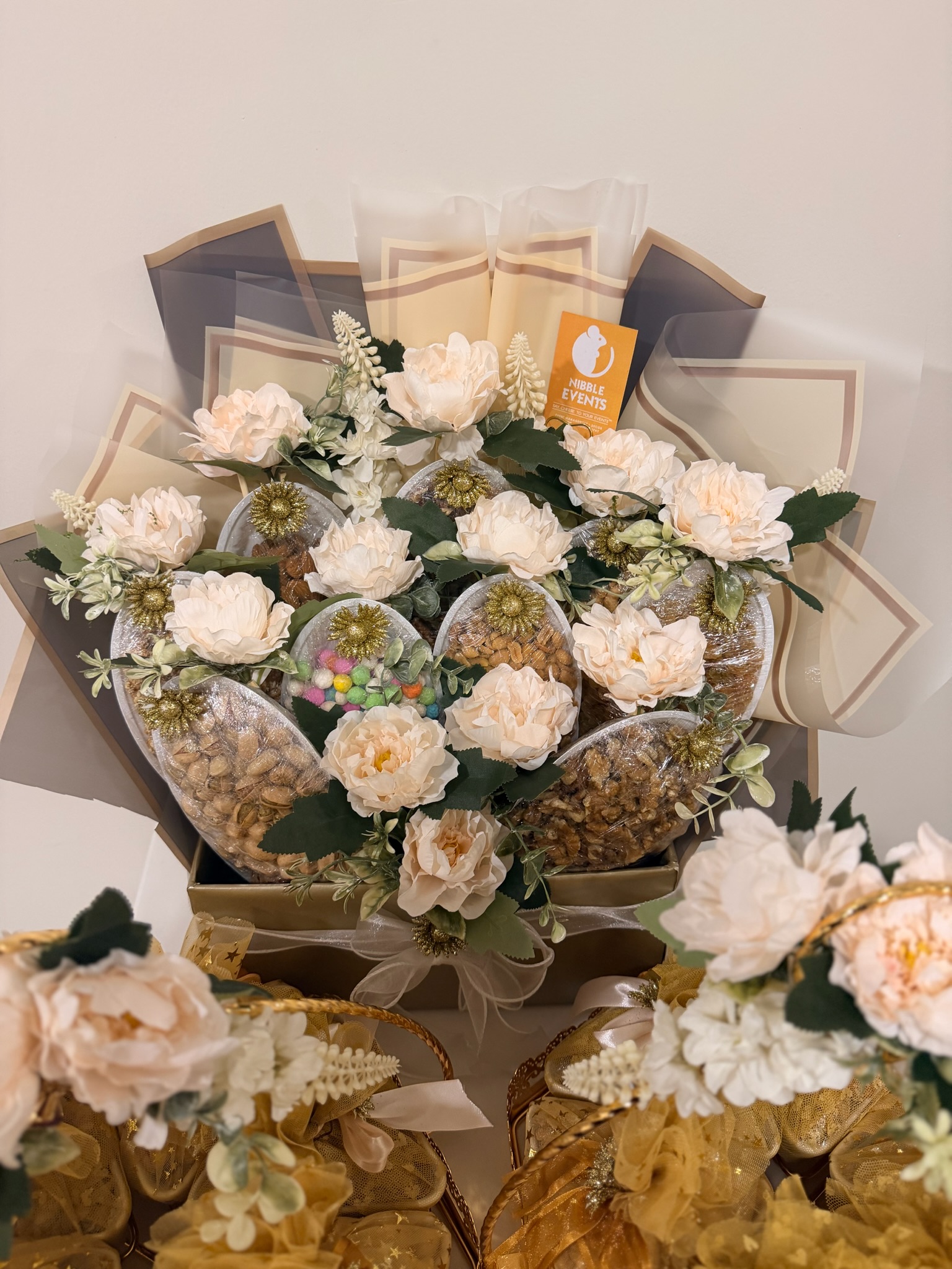 Floral hamper