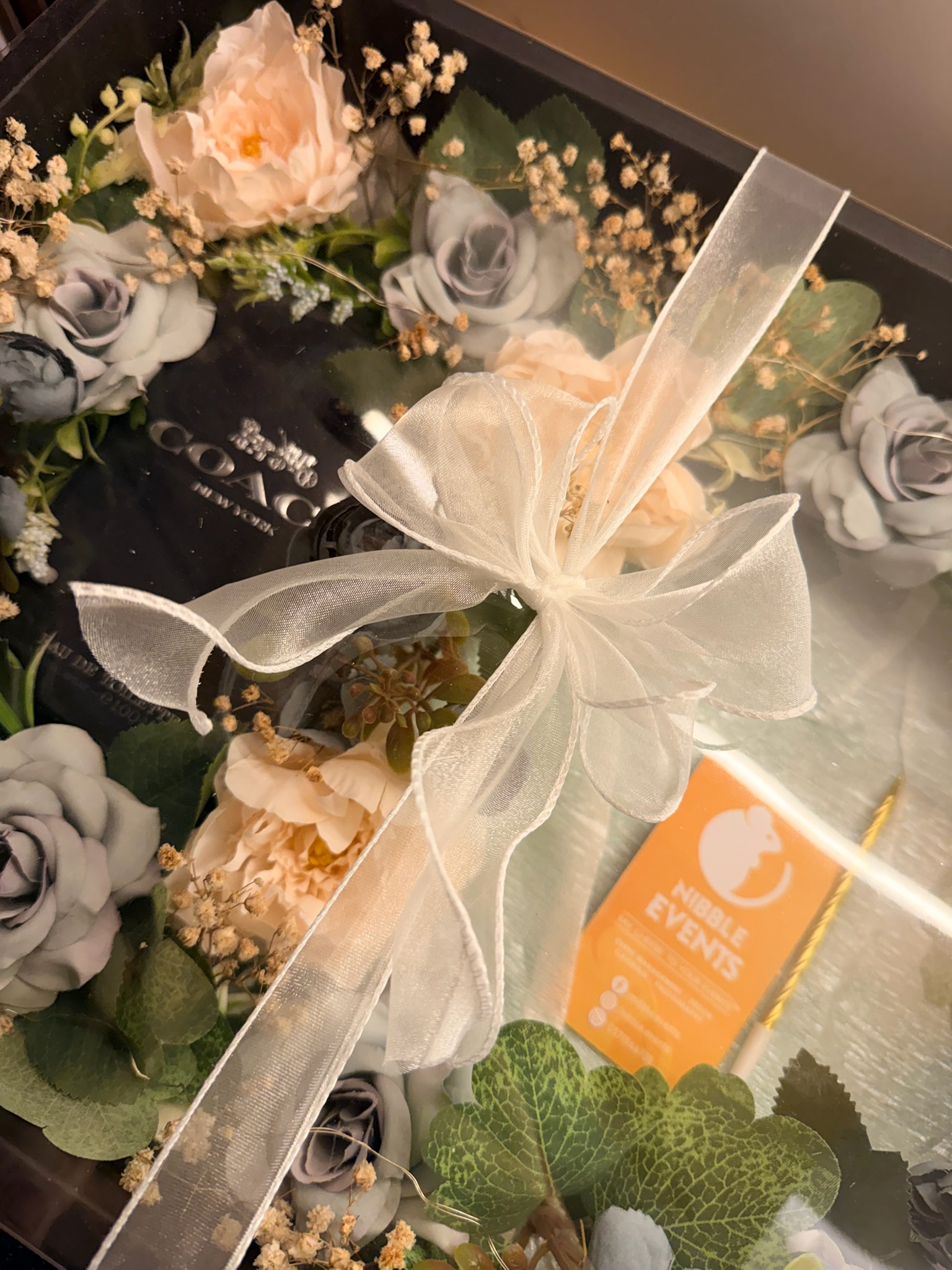Floral gift box